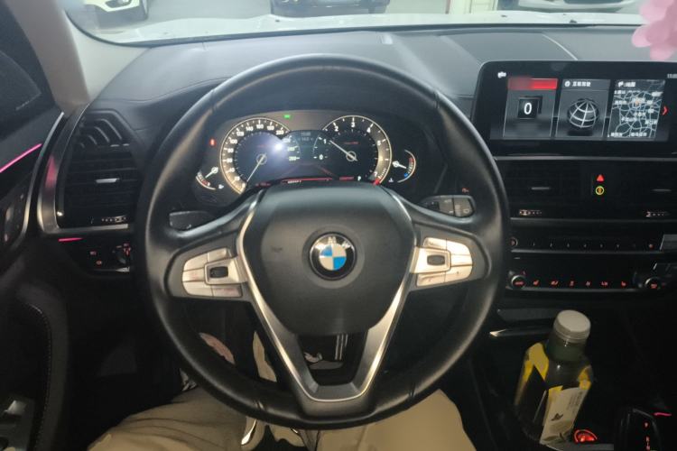 Used BMW X3 2018 xDrive25i Luxury Package China V Steering Wheel