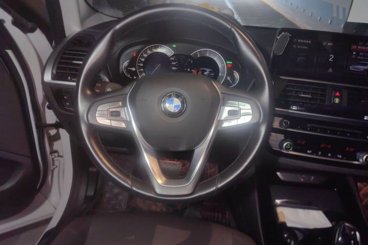 Used BMW X3 2018 xDrive25i Luxury Package China V Steering Wheel
