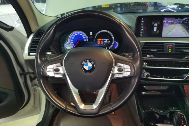Used BMW X3 2018 xDrive28i Luxury Package China VI Emission Standard Steering Wheel
