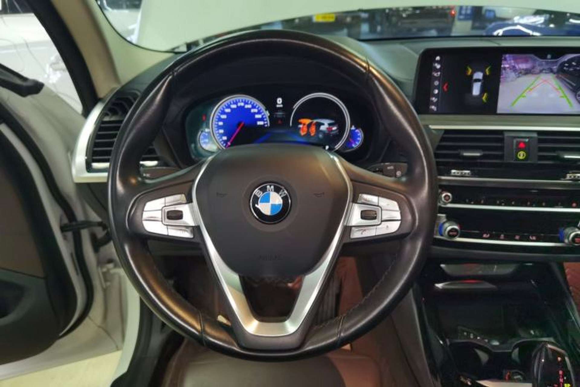 Used BMW X3 2018 xDrive28i Luxury Package China VI Emission Standard Steering Wheel