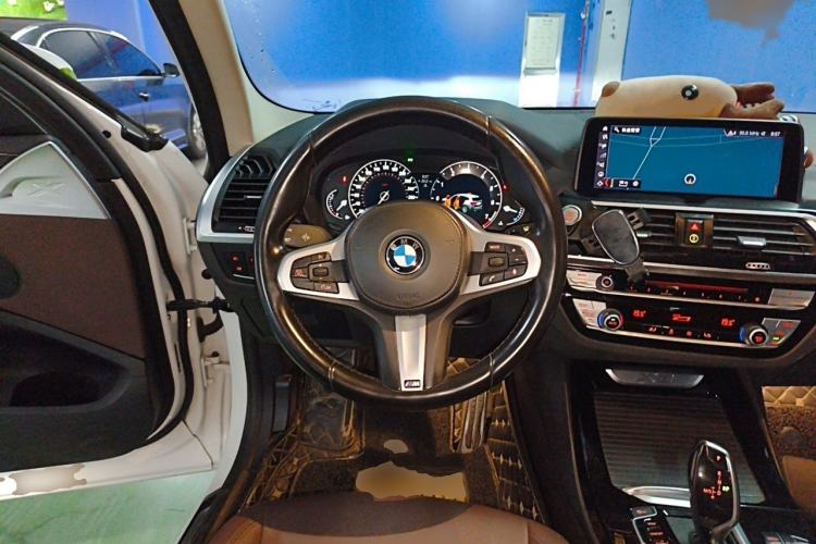 Used BMW X3 2018 xDrive25i M Sport Package China V Steering Wheel