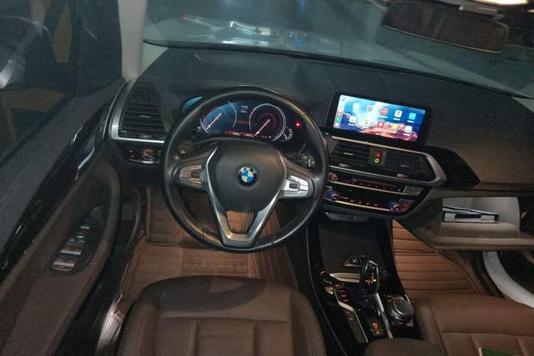 Used BMW X3 2018 xDrive25i Luxury Package China V Steering Wheel