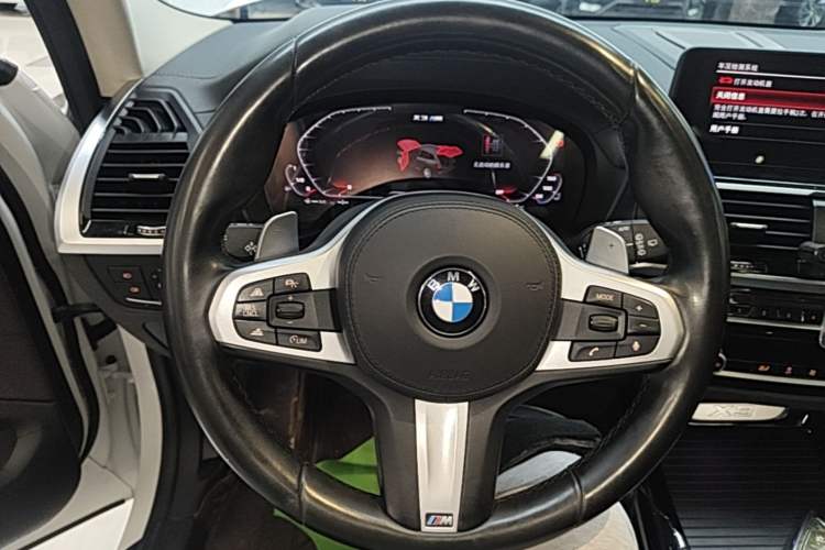 Used BMW X3 2018 xDrive28i M Sport Package China VI Steering Wheel
