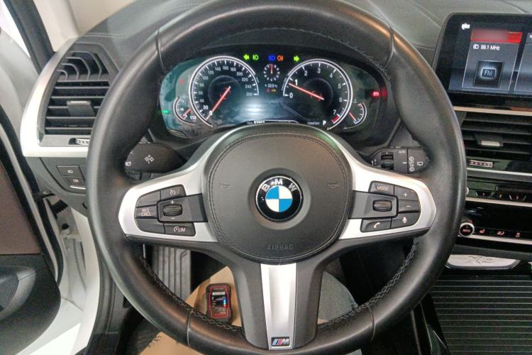 Used BMW X3 2018 xDrive25i M Sport Package China V Steering Wheel