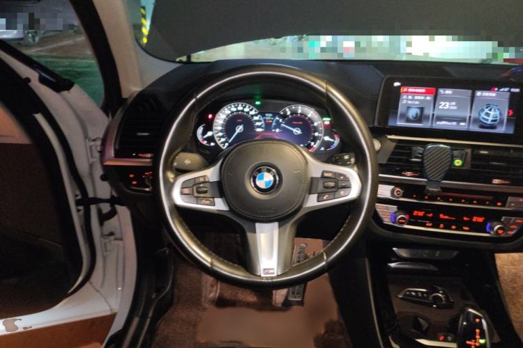Used BMW X3 2018 xDrive25i M Sport Package China V Steering Wheel