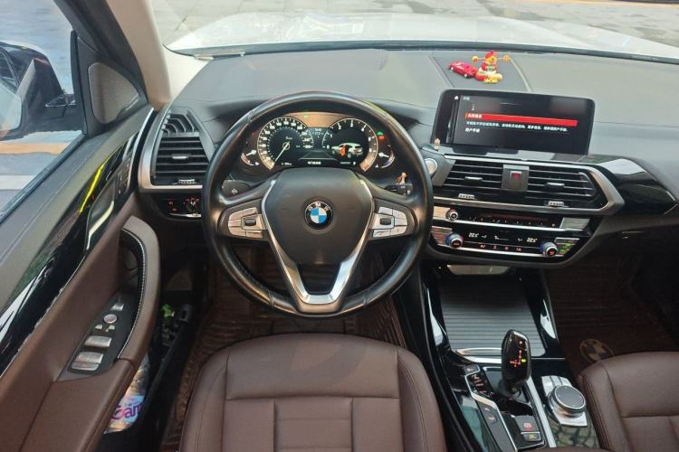 Used BMW X3 2018 xDrive25i Luxury Package China V Steering Wheel