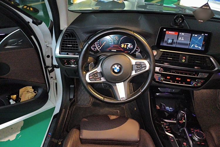 Used BMW X3 2018 xDrive28i M Sport Package China VI Steering Wheel