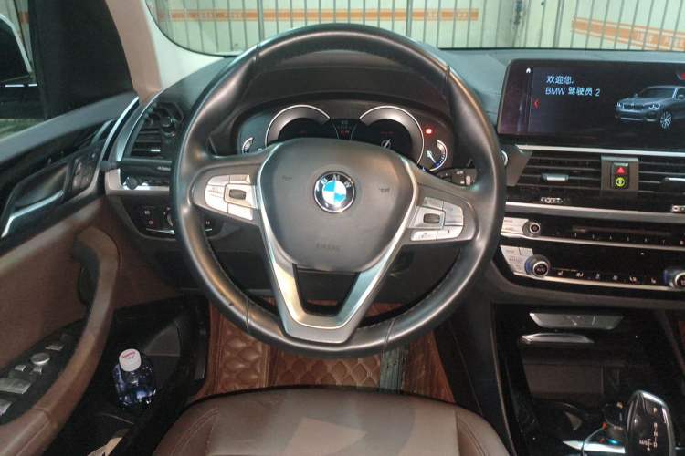 Used BMW X3 2018 xDrive25i Luxury Package China V Steering Wheel