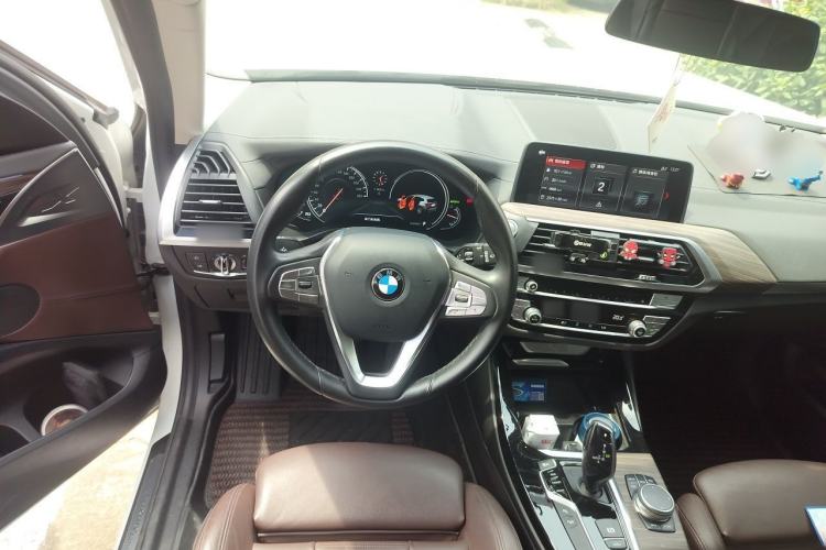 Used BMW X3 2018 xDrive28i Luxury Package China V Steering Wheel