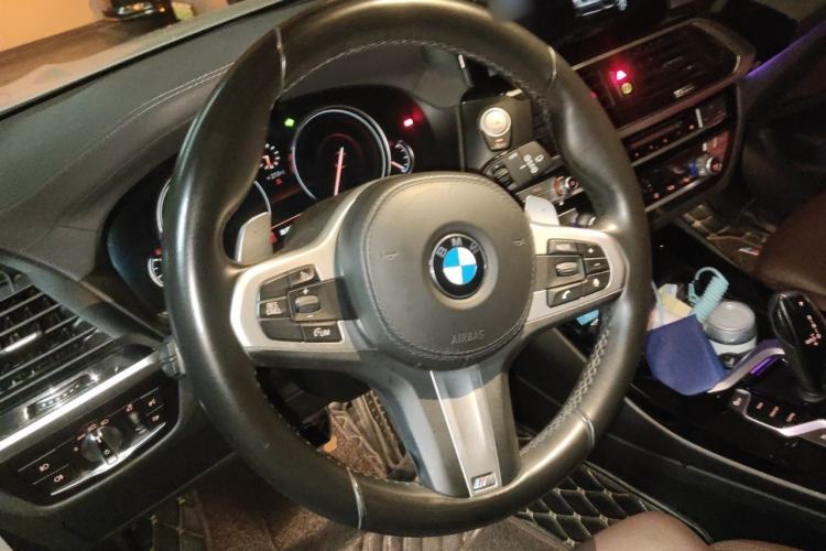 Used BMW X3 2018 xDrive28i M Sport Package China V Emission Standard Steering Wheel