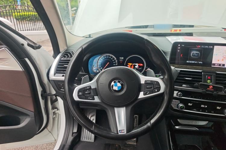 Used BMW X3 2018 xDrive30i Luxury Model M Sport Package China V Steering Wheel
