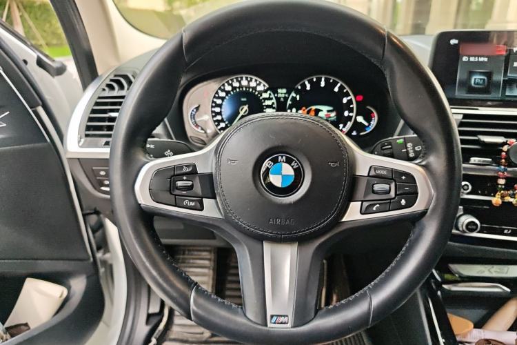 Used BMW X3 2018 xDrive25i M Sport Package China V Steering Wheel