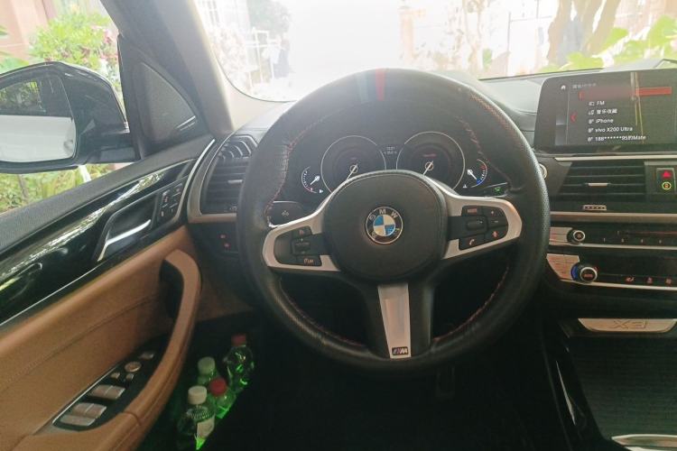 Used BMW X3 2018 xDrive25i Luxury Package China VI Emission Standard Steering Wheel
