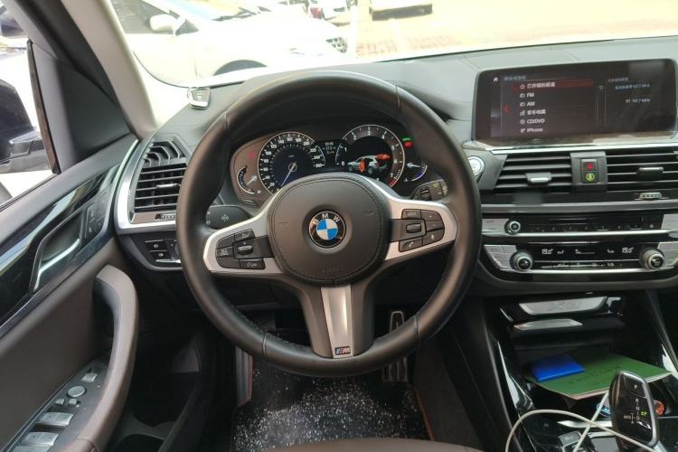 Used BMW X3 2018 xDrive25i M Sport Package China VI Steering Wheel