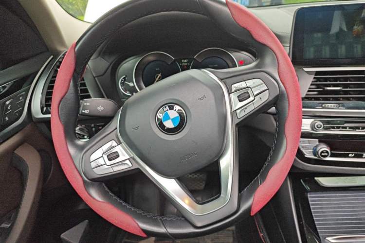 Used BMW X3 2018 xDrive25i Luxury Package China V Steering Wheel