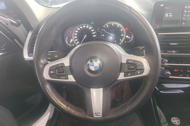 Used BMW X3 2018 xDrive25i M Sport Package China V Steering Wheel