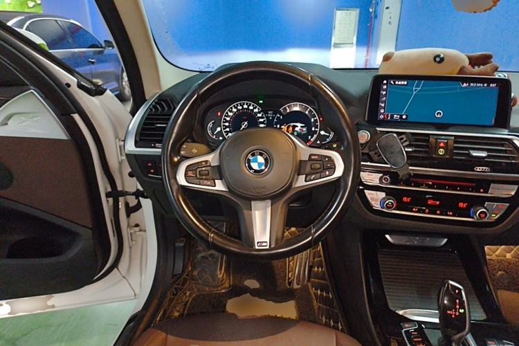 Used BMW X3 2018 xDrive25i M Sport Package China V Steering Wheel