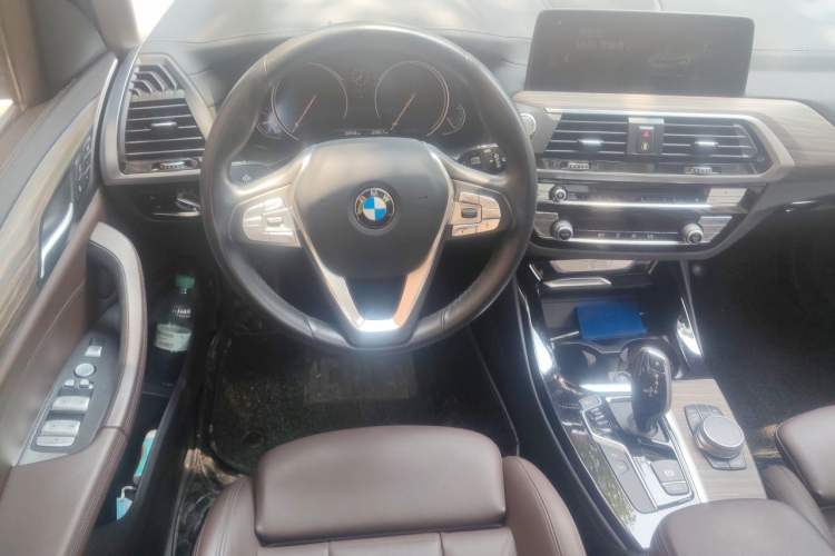 Used BMW X3 2018 xDrive28i Luxury Package China V Steering Wheel