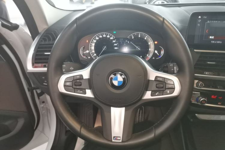Used BMW X3 2018 xDrive25i M Sport Package China V Steering Wheel
