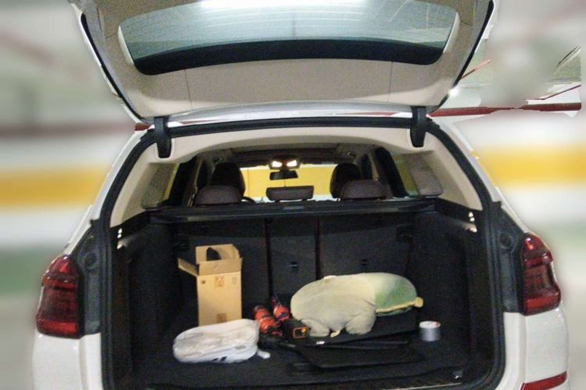 Used BMW X3 2018 xDrive25i M Sport Package China VI Trunk