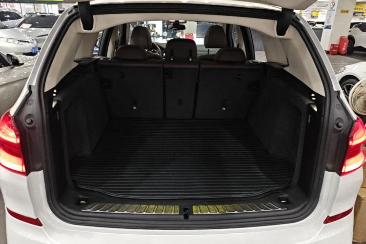 Used BMW X3 2018 xDrive25i M Sport Package China V Trunk