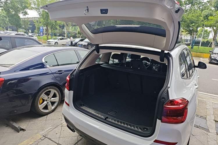 Used BMW X3 2018 xDrive25i M Sport Package China V Trunk