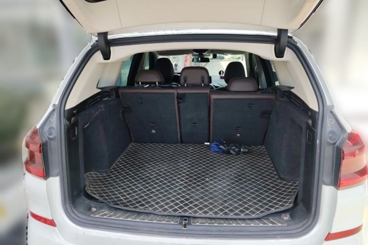 Used BMW X3 2018 xDrive25i M Sport Package China VI Trunk