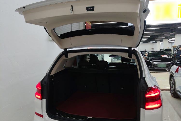 Used BMW X3 2018 xDrive25i M Sport Package China V Trunk