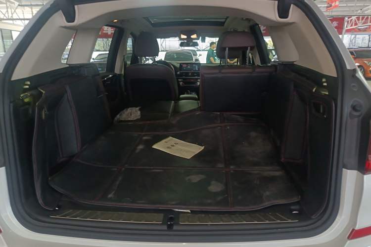 Used BMW X3 2018 xDrive25i M Sport Package China V Trunk