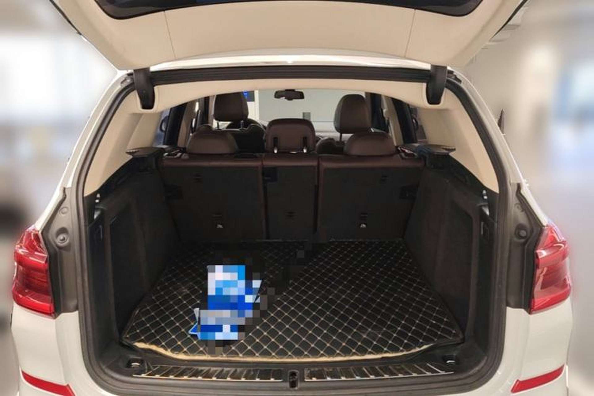 Used BMW X3 2018 xDrive28i M Sport Package China VI Trunk