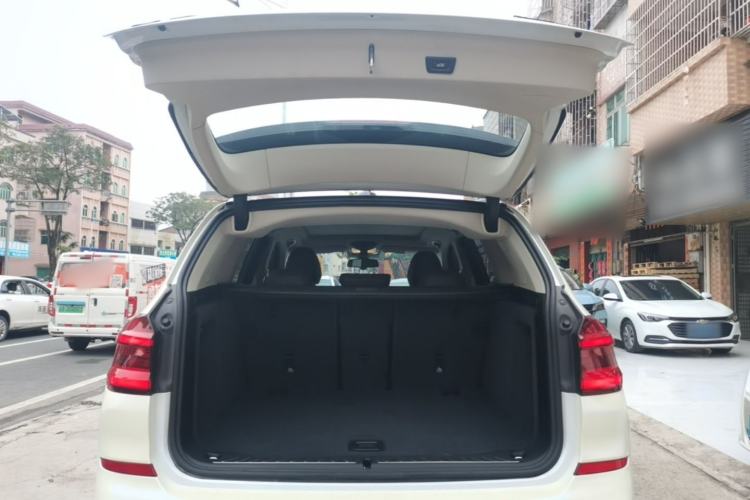Used BMW X3 2018 xDrive28i M Sport Package China VI Trunk