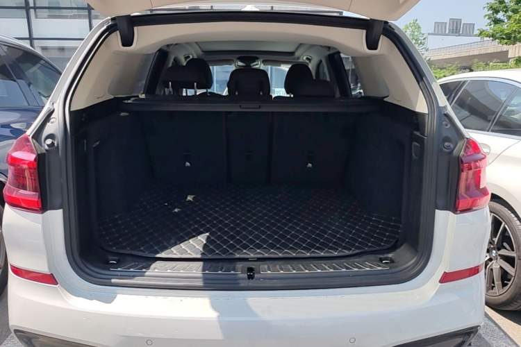Used BMW X3 2018 xDrive30i Luxury Model M Sport Package China V Trunk