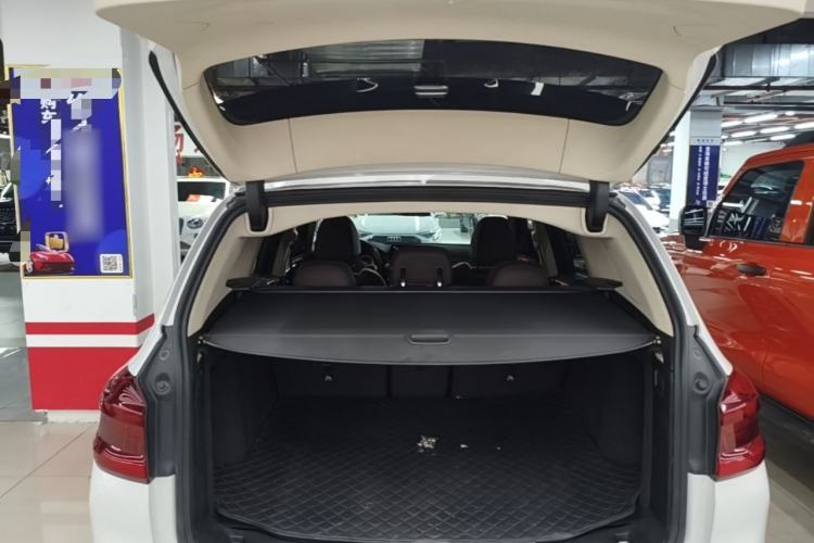 Used BMW X3 2018 xDrive28i M Sport Package China VI Trunk