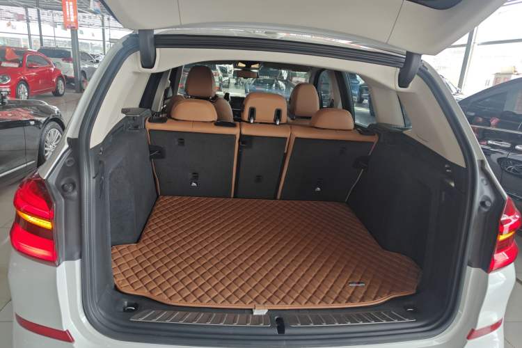 Used BMW X3 2018 xDrive30i Luxury Model M Sport Package China V Trunk