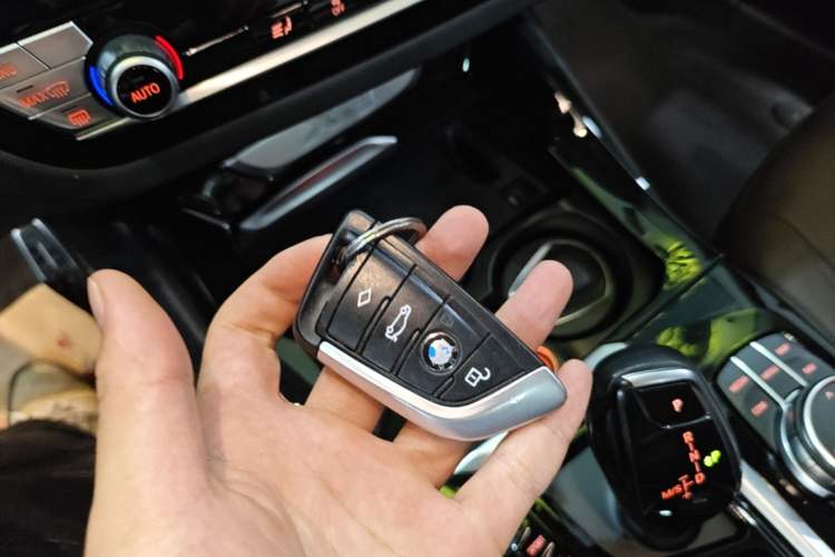 Used BMW X3 2018 xDrive25i M Sport Package China V Vehicle Key
