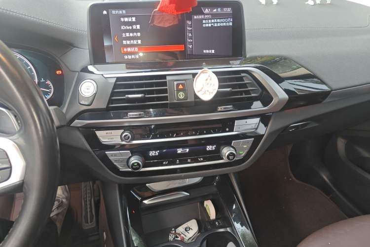 Used BMW X3 2019 xDrive28i M Sport Package Audio And AC Panel