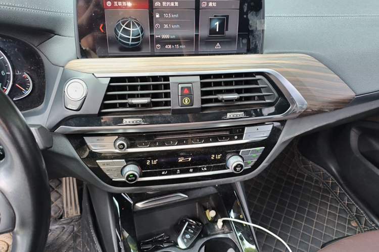 Used BMW X3 2019 xDrive28i Luxury Package Audio And AC Panel
