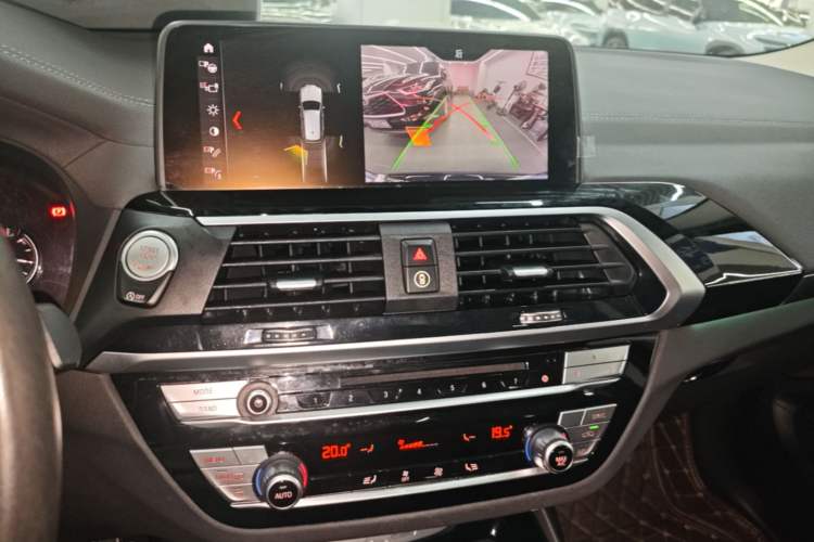 Used BMW X3 2019 xDrive28i M Sport Package Audio And AC Panel