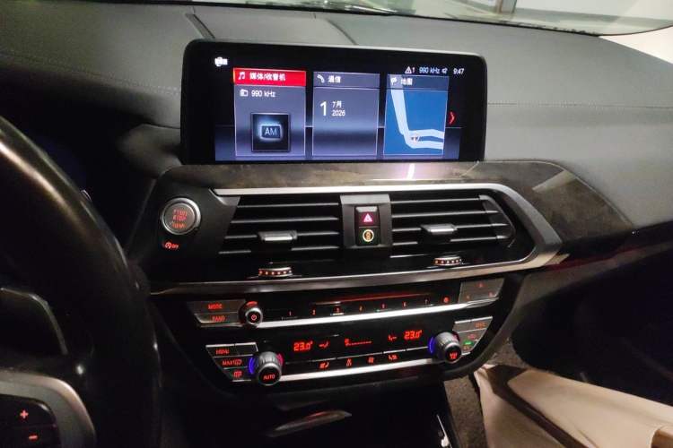 Used BMW X3 2019 xDrive30i Leading Model M Sport Package Audio And AC Panel