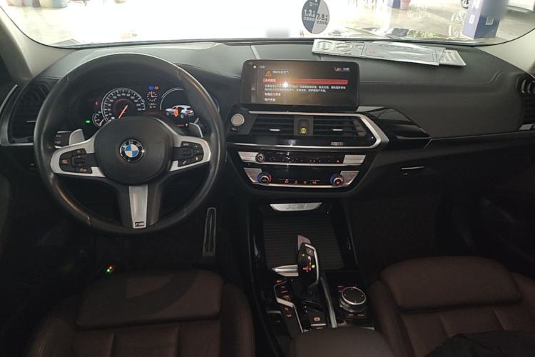 Used BMW X3 2019 xDrive28i M Sport Package Center Console