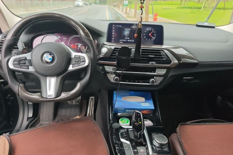 Used BMW X3 2019 xDrive28i M Sport Package Center Console