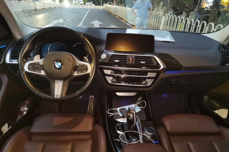 Used BMW X3 2019 xDrive30i Leading Model M Sport Package Center Console