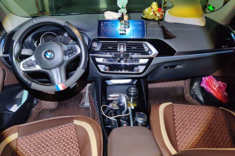 Used BMW X3 2019 xDrive25i M Sport Package Center Console