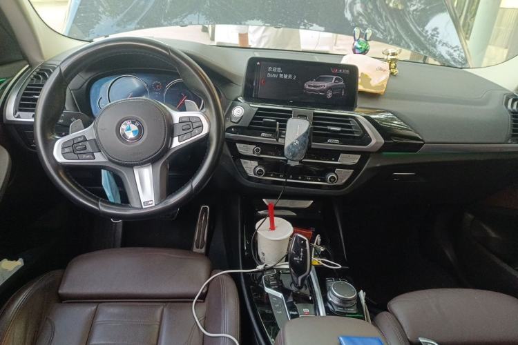 Used BMW X3 2019 xDrive28i M Sport Package Center Console