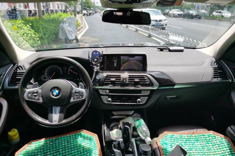 Used BMW X3 2019 xDrive28i M Sport Package Center Console