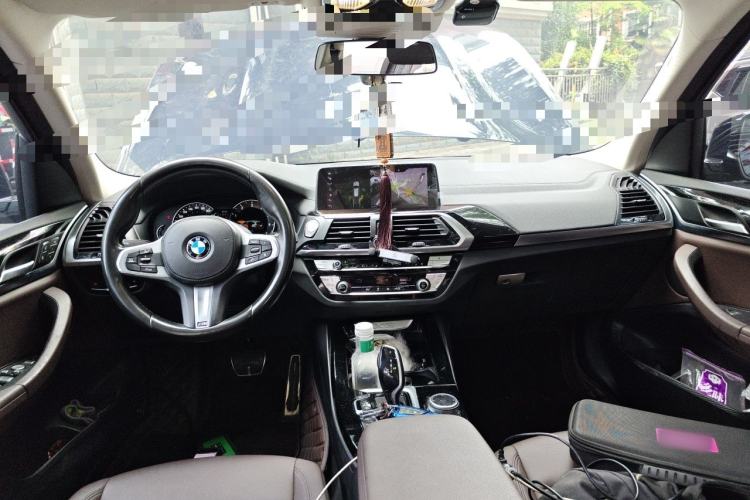 Used BMW X3 2019 xDrive25i M Sport Package Center Console