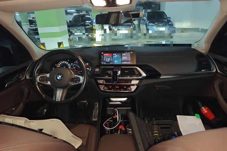 Used BMW X3 2019 xDrive25i M Sport Package Center Console