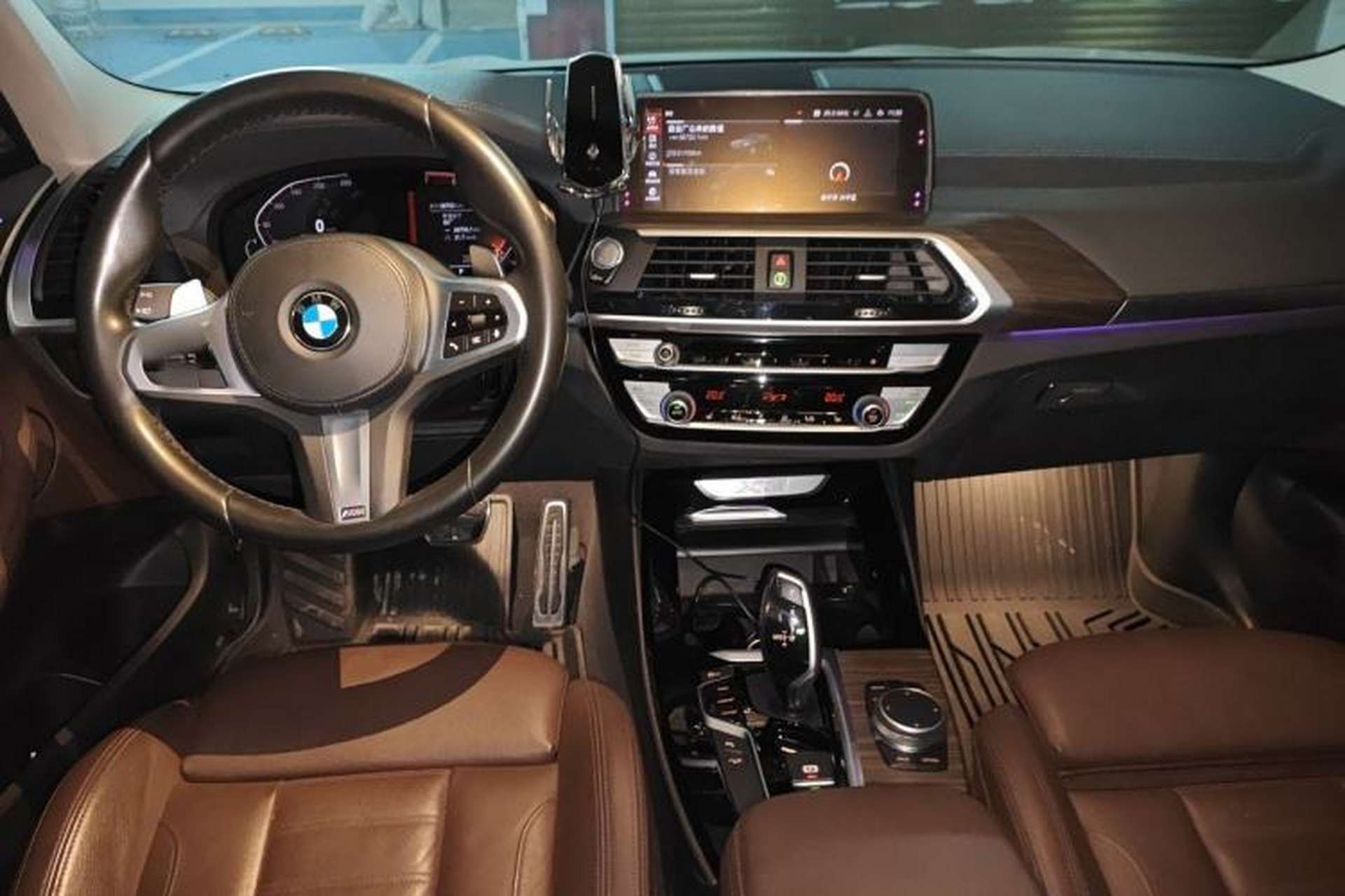 Used BMW X3 2019 xDrive28i M Sport Package Center Console
