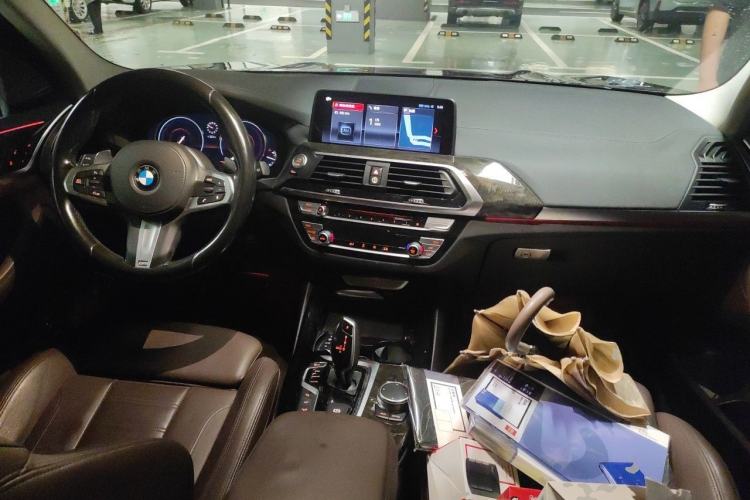 Used BMW X3 2019 xDrive30i Leading Model M Sport Package Center Console