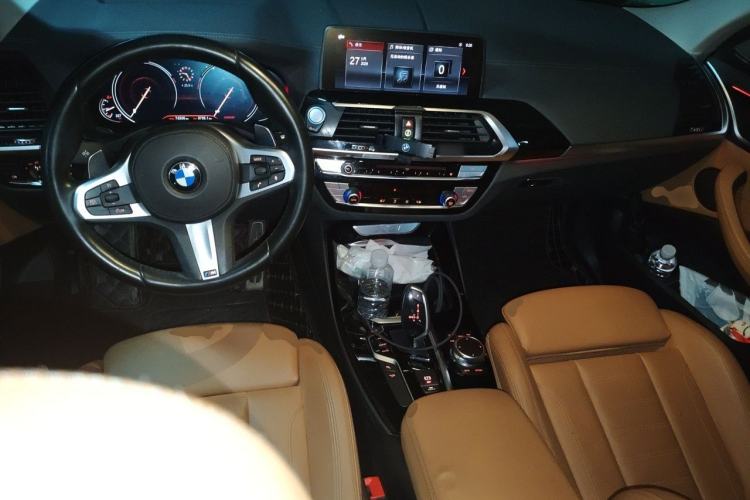 Used BMW X3 2019 xDrive28i M Sport Package Center Console